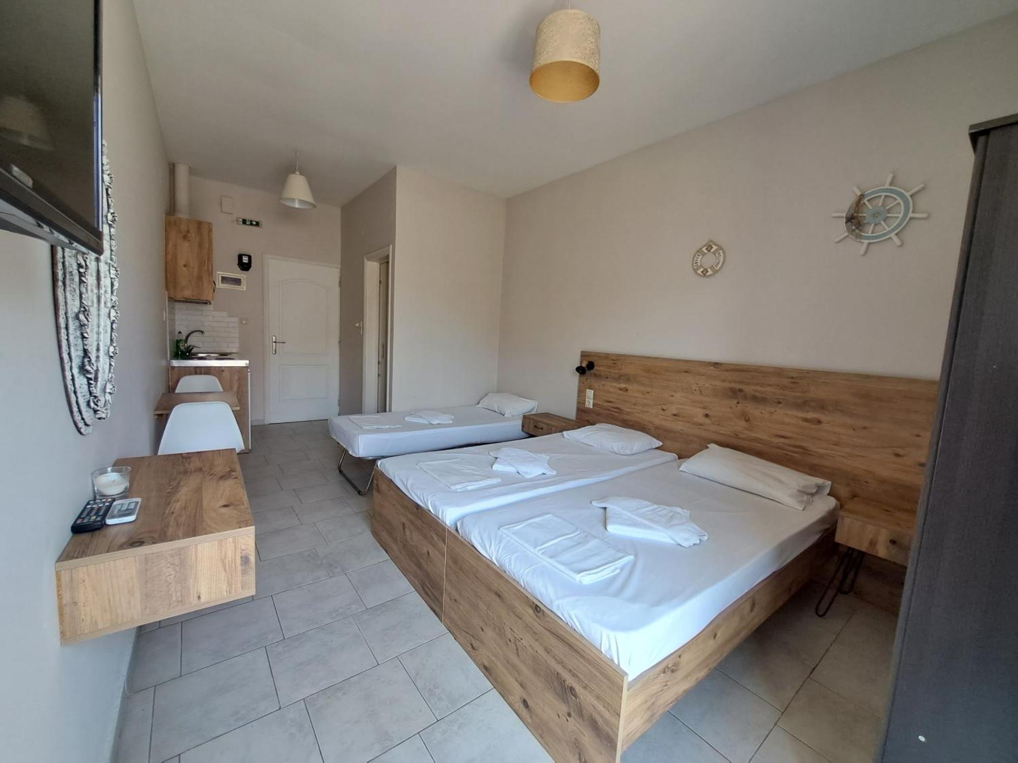 Poppy Beloni Aparthotel Chania  Ruang foto