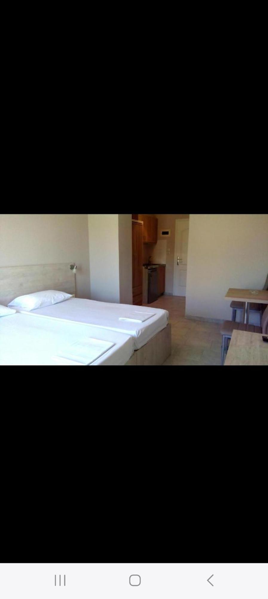Poppy Beloni Aparthotel Chania  Bagian luar foto