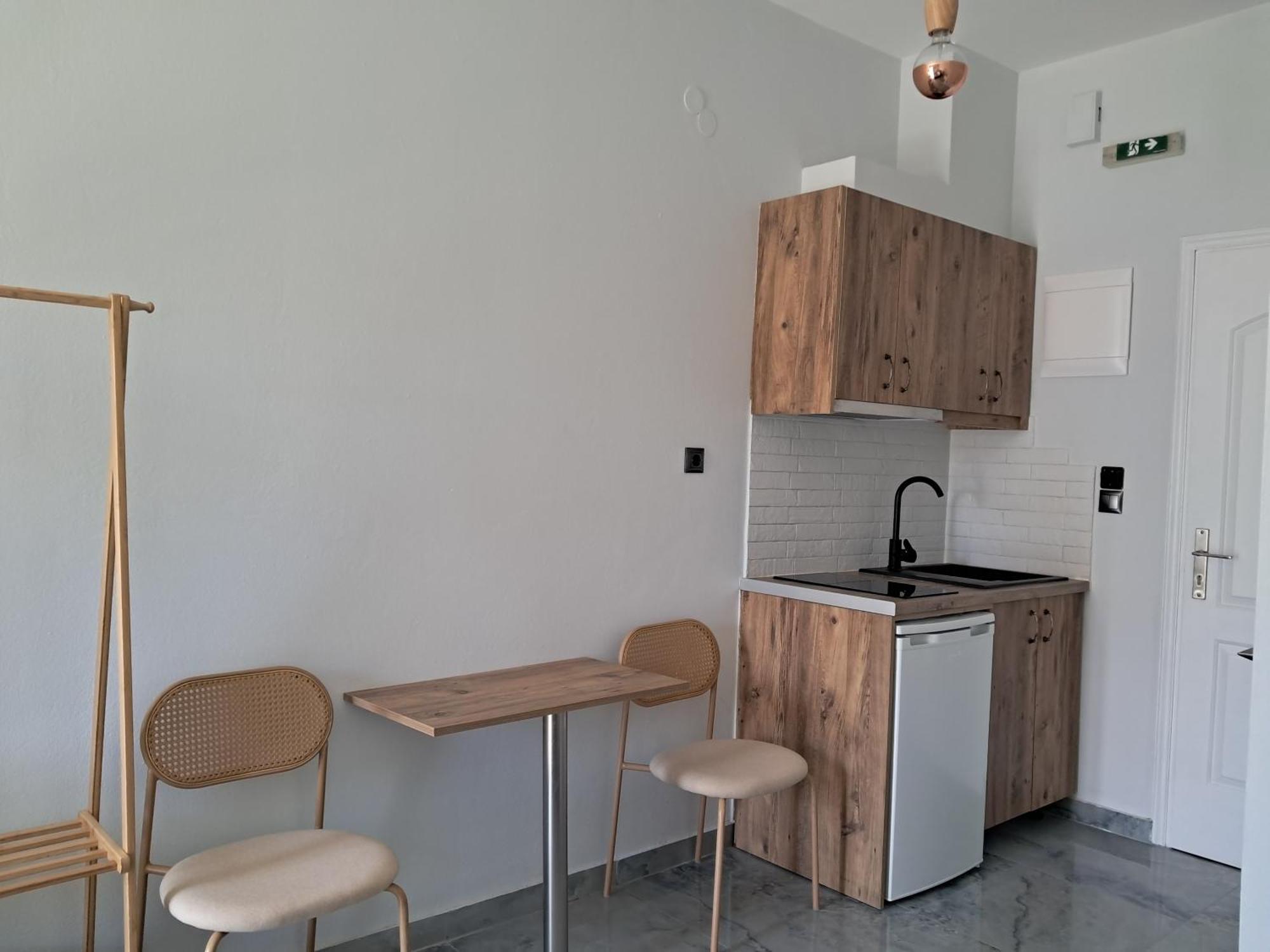 Poppy Beloni Aparthotel Chania  Bagian luar foto