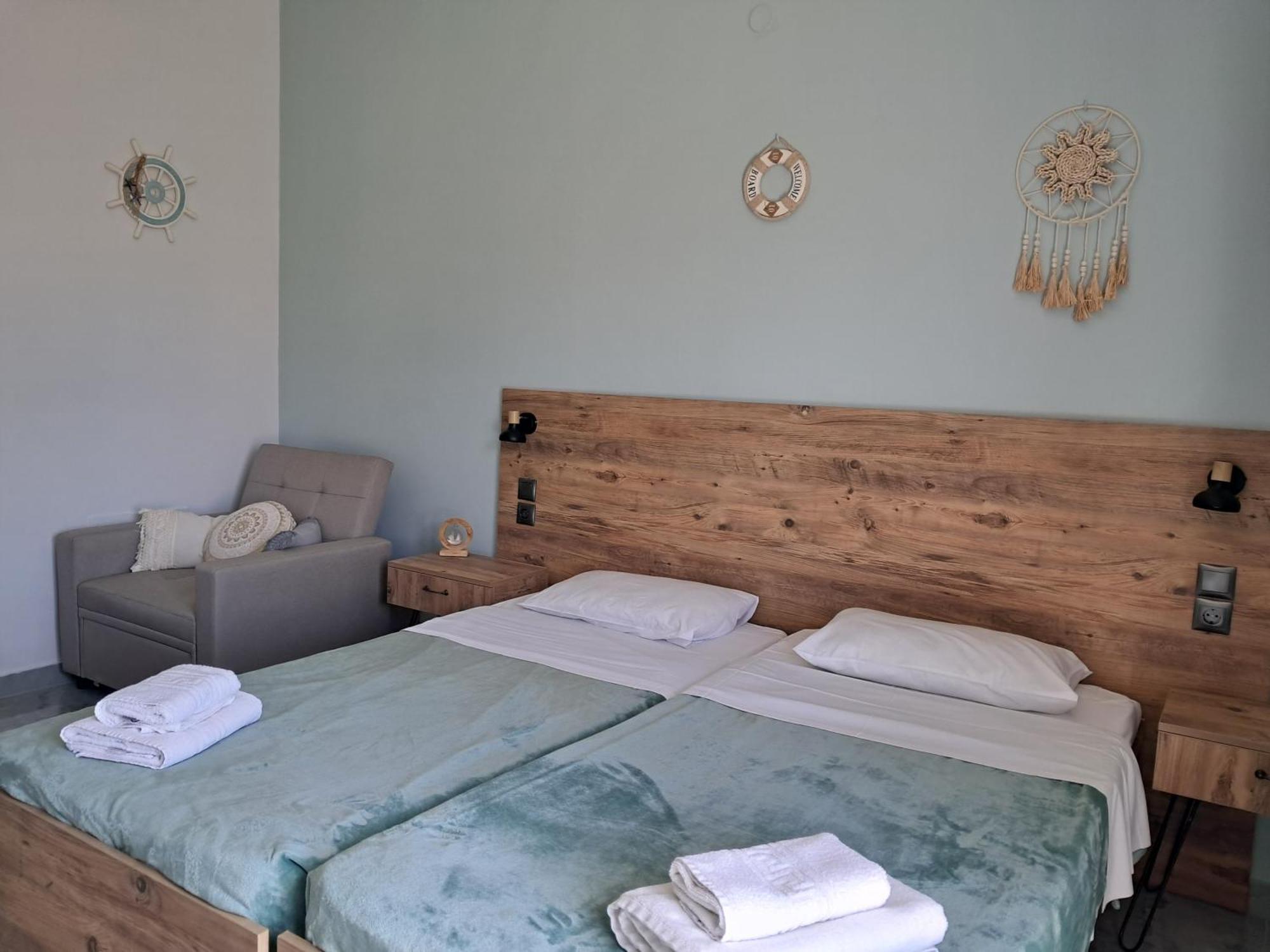 Poppy Beloni Aparthotel Chania  Bagian luar foto