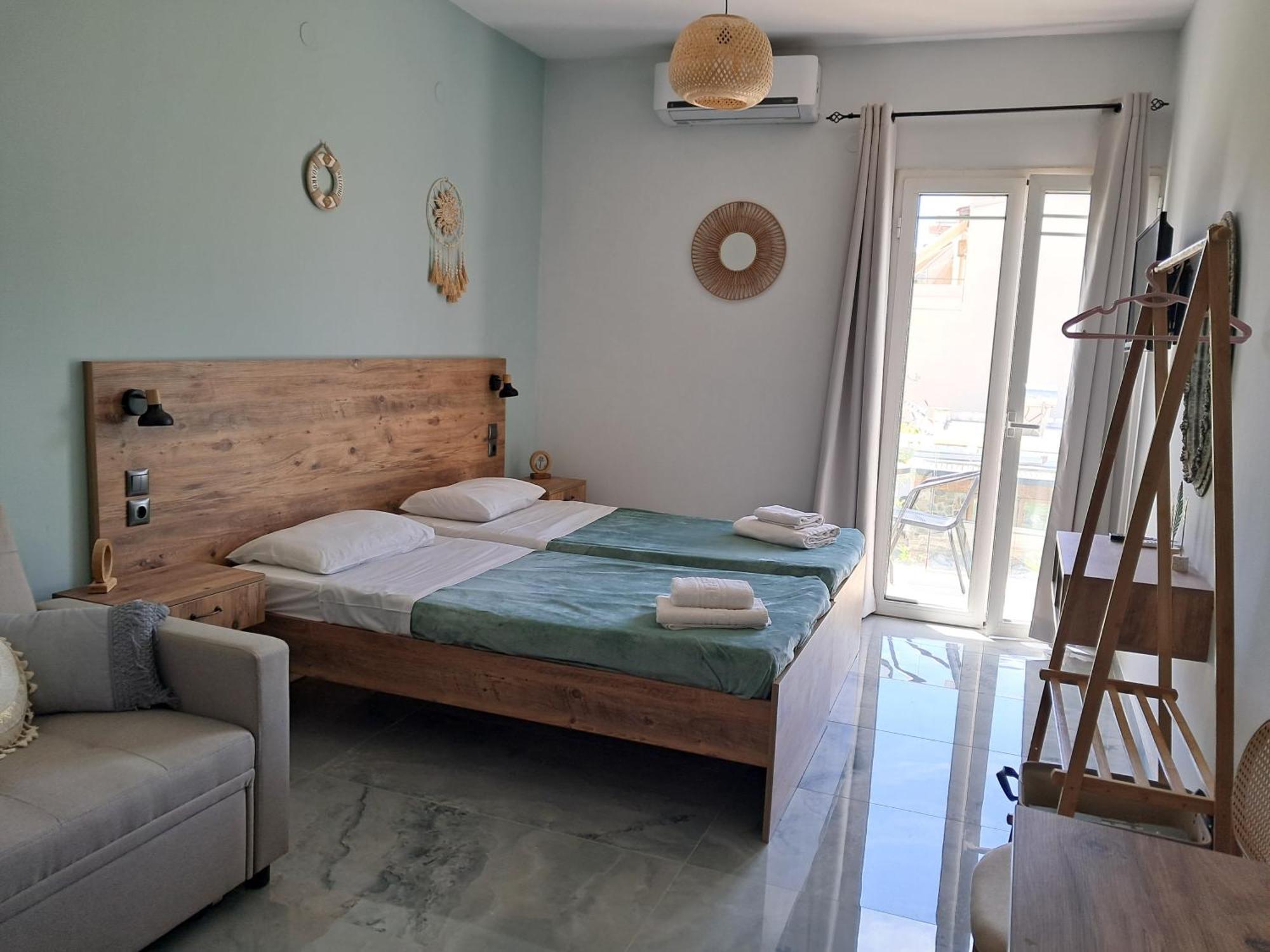 Poppy Beloni Aparthotel Chania  Bagian luar foto