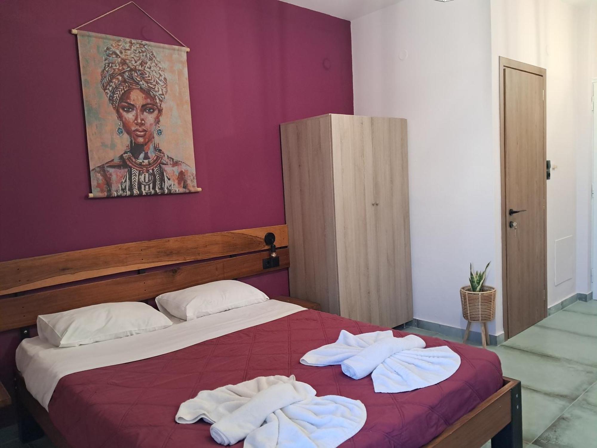 Poppy Beloni Aparthotel Chania  Bagian luar foto
