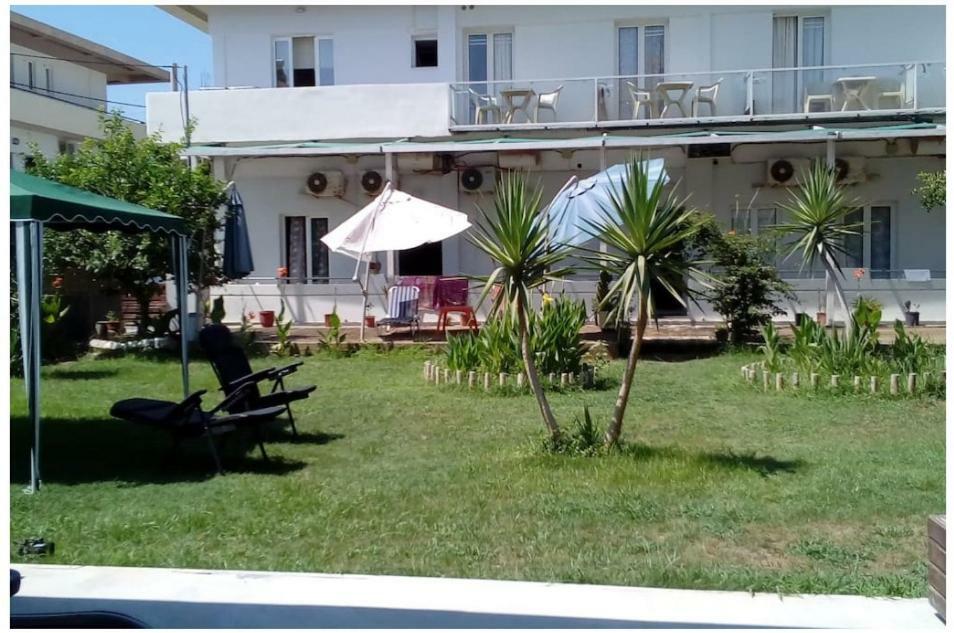Poppy Beloni Aparthotel Chania  Bagian luar foto